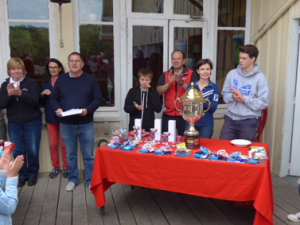 podium petits bleus 2016